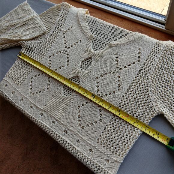 Repaired Lightweight Knit Top Swim Cover M / L long bell sleeve Hi-Lo upcycled - Picture 10 of 15